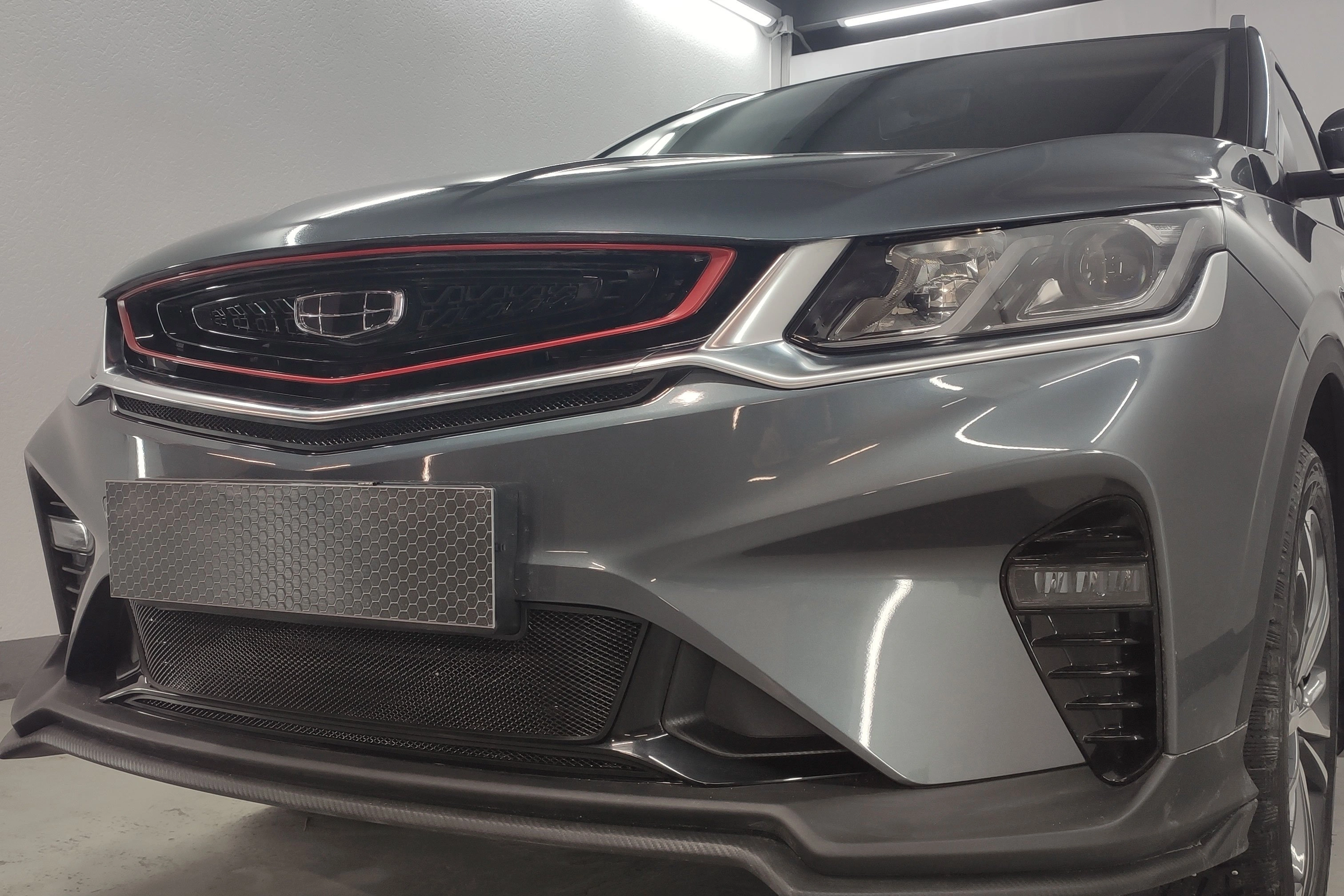 Защитная сетка радиатора центр для Belgee X50 I