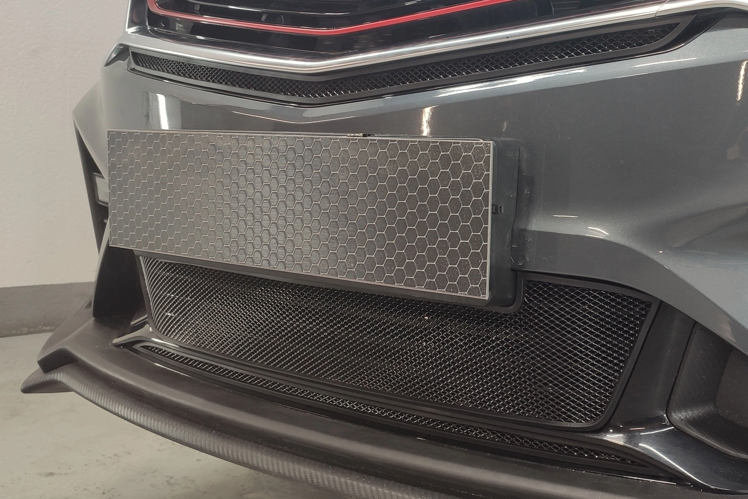 Защитная сетка радиатора центр для Belgee X50 I