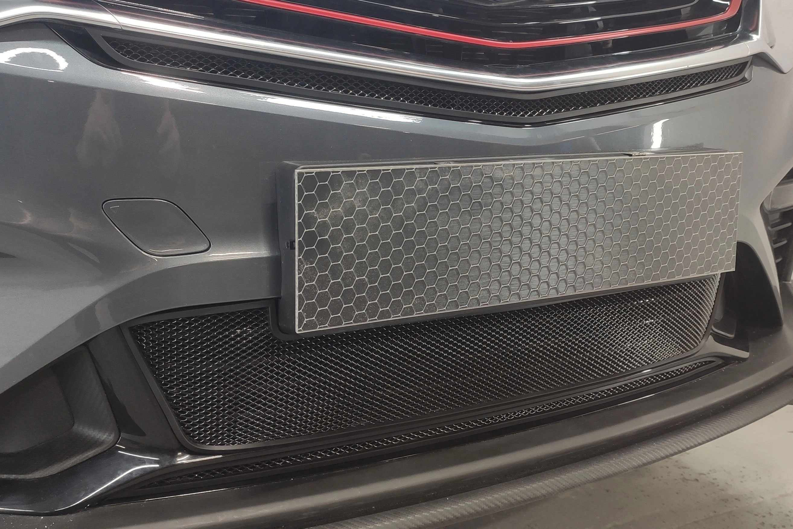 Защитная сетка радиатора центр для Belgee X50 I