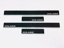 Накладки на пороги нержавеющая сталь под карбон 4шт. для Hyundai Solaris I Рестайлинг
