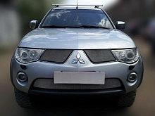 Комплект сеток chrome верх и низ для Mitsubishi L200 IV