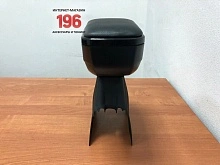 Подлокотник модельный ARM-2 Black с USB-розеткой для Renault Duster I Рестайлинг