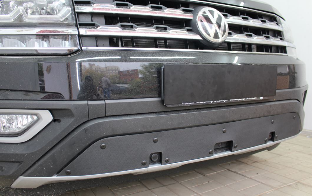 Зимняя заглушка радиатора к съемной сетке низ для Volkswagen Teramont I