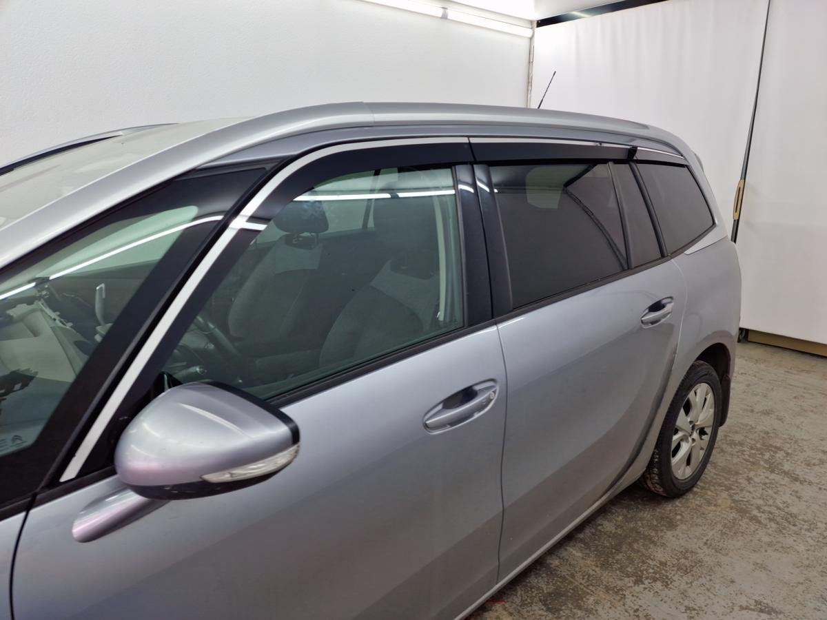 Дефлекторы окон 2D с хром накладками 6 шт. для Citroen C4 Picasso II Рестайлинг
