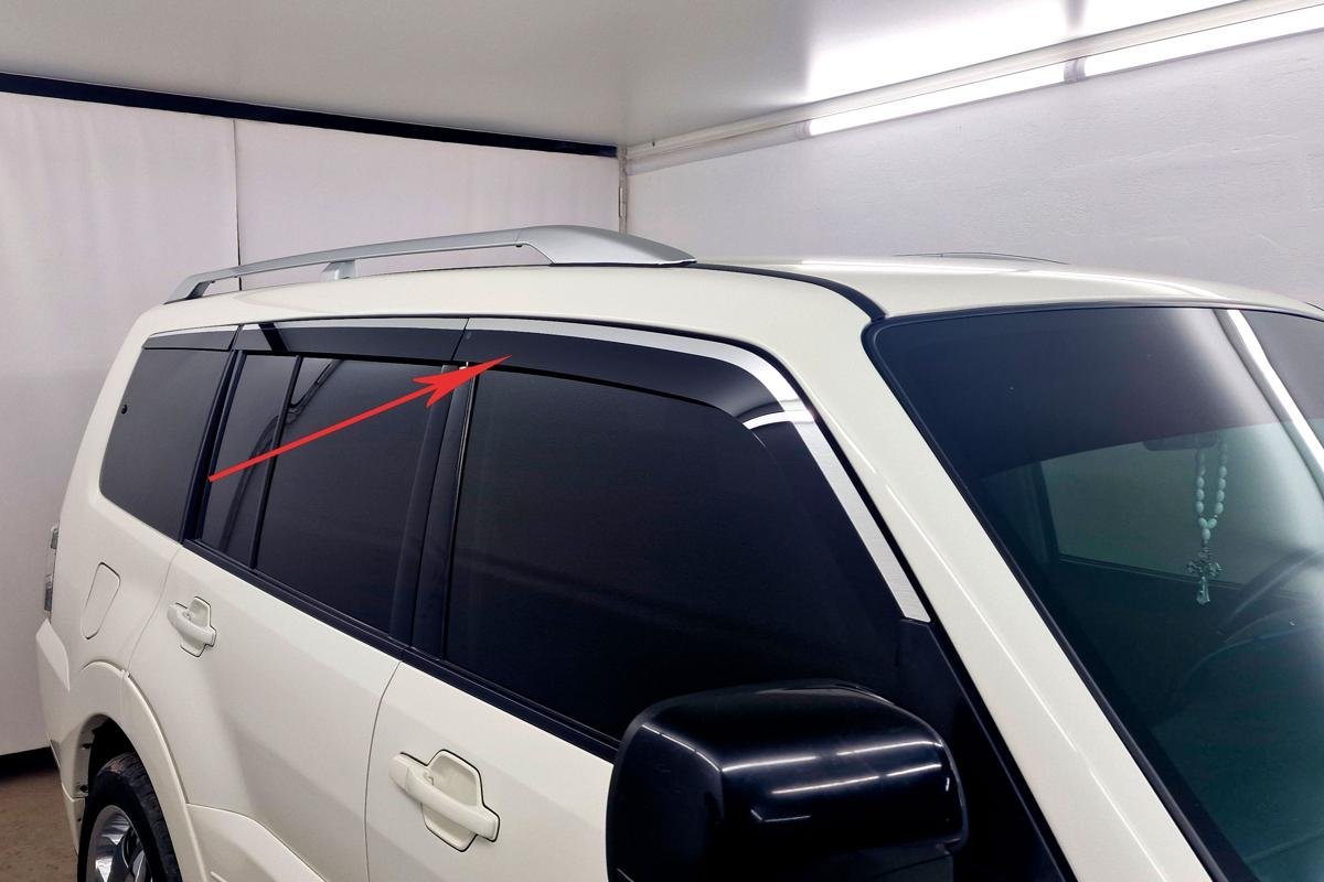 Дефлекторы окон 2D с хром накладками 6 шт. для Mitsubishi Pajero IV Рестайлинг 2