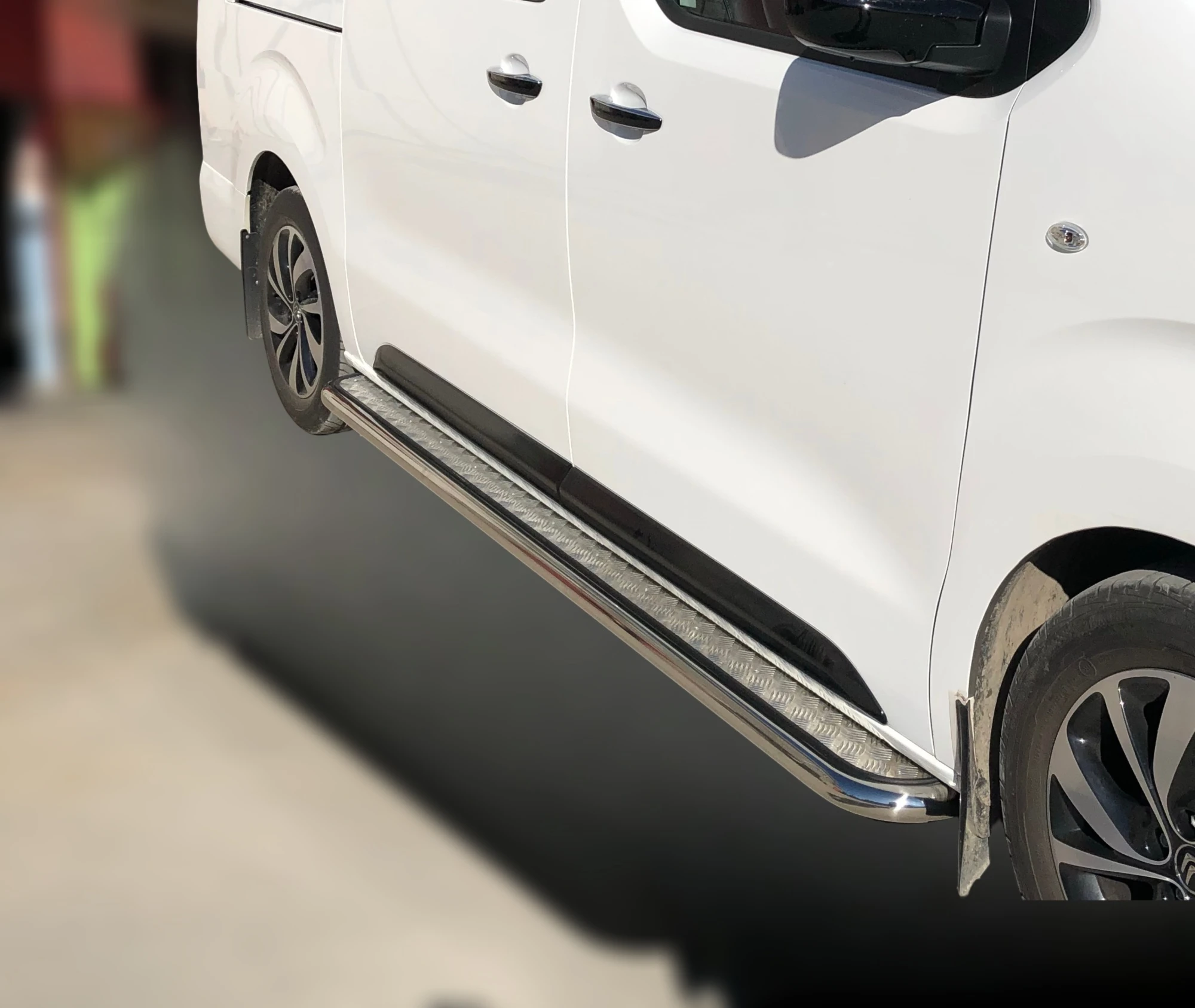 Пороги с накладным листом d53 мм для Citroen SpaceTourer I Рестайлинг  Юко CST.18.41