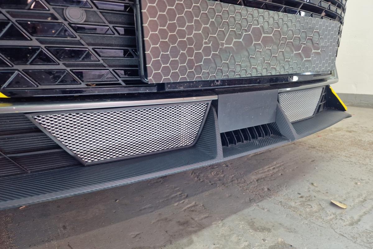 Защитная сетка радиатора низ 2 части для Changan UNI-V