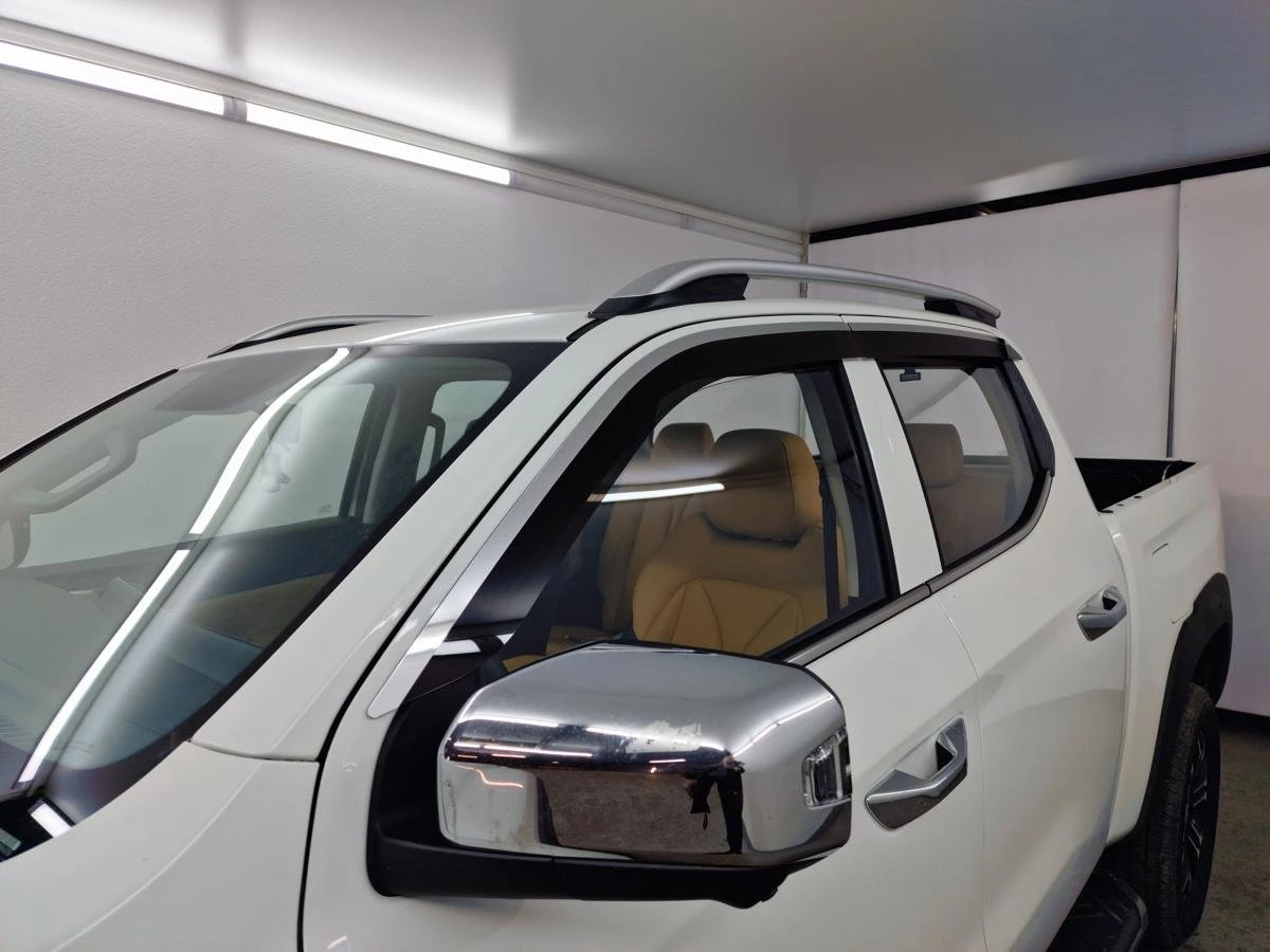 Дефлекторы окон с хром накладками 2D 4 шт для Changan HUNTER PLUS