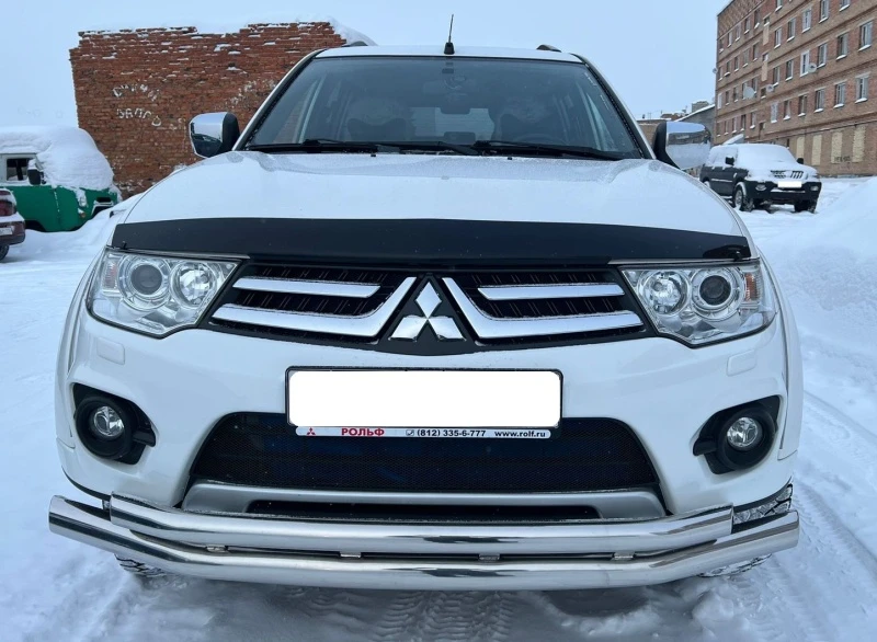 Защита переднего бампера двойная с подгибами d76/60 мм для Mitsubishi Pajero Sport II  Юко MSPS.08.03-2