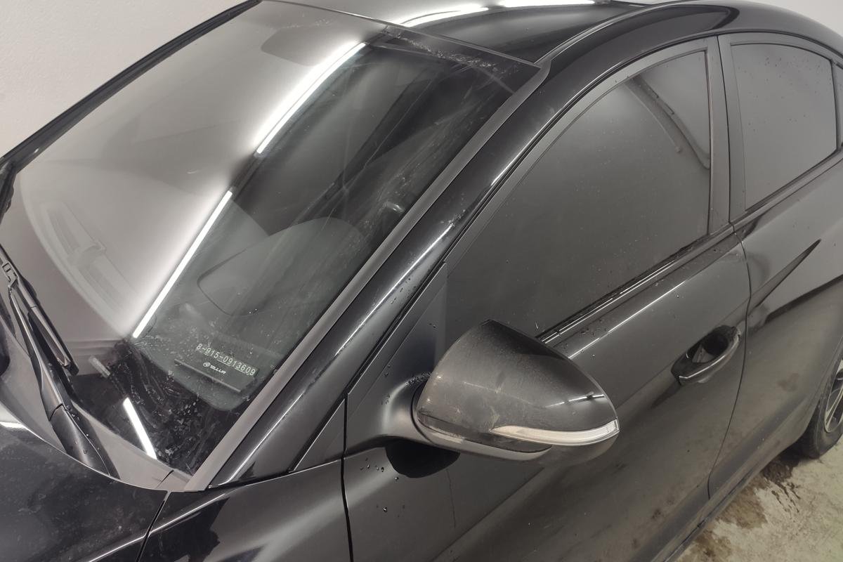 Дефлектор (водосток) лобового стекла для Hyundai Elantra VI (AD) Рестайлинг