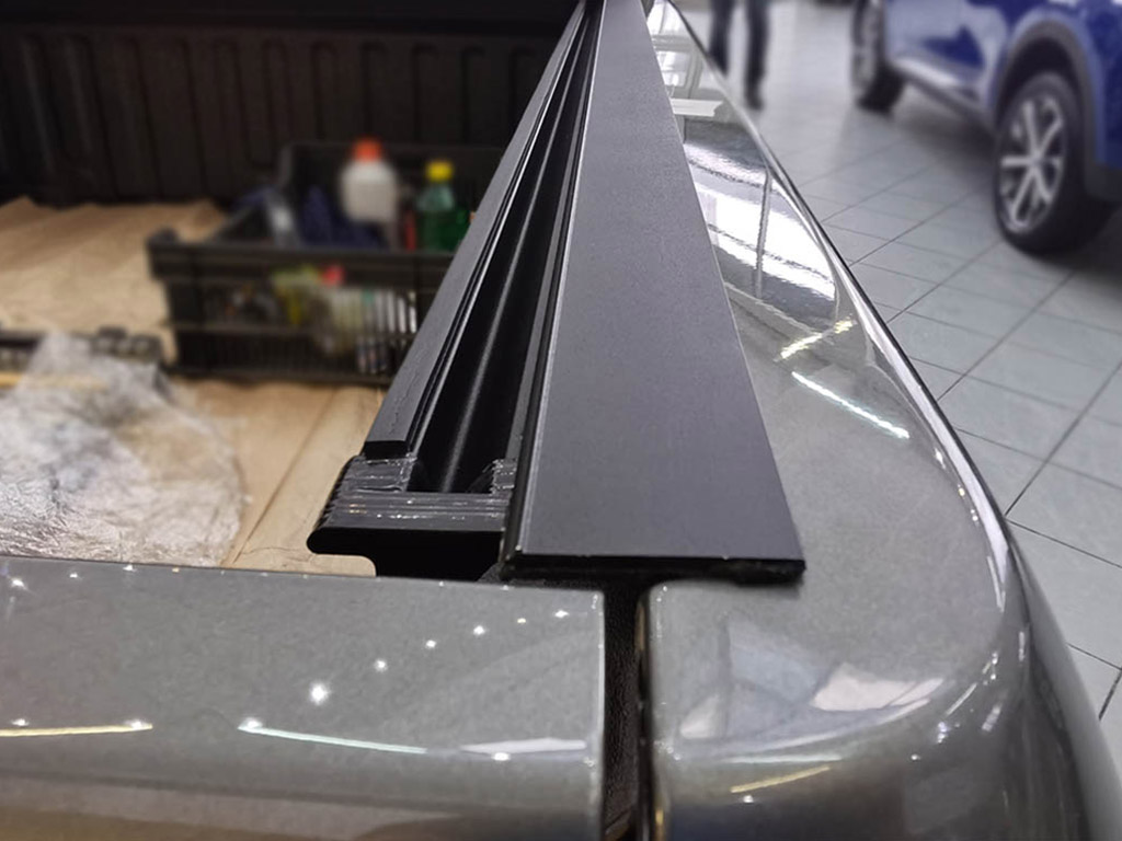 Крышка 4-х секционная HAL 4S STANDART для Great Wall Wingle 7