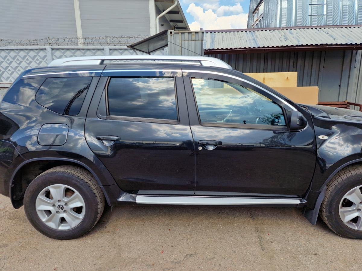 Дефлекторы окон с хром накладками 2D 6 шт для Nissan Terrano III (D10)