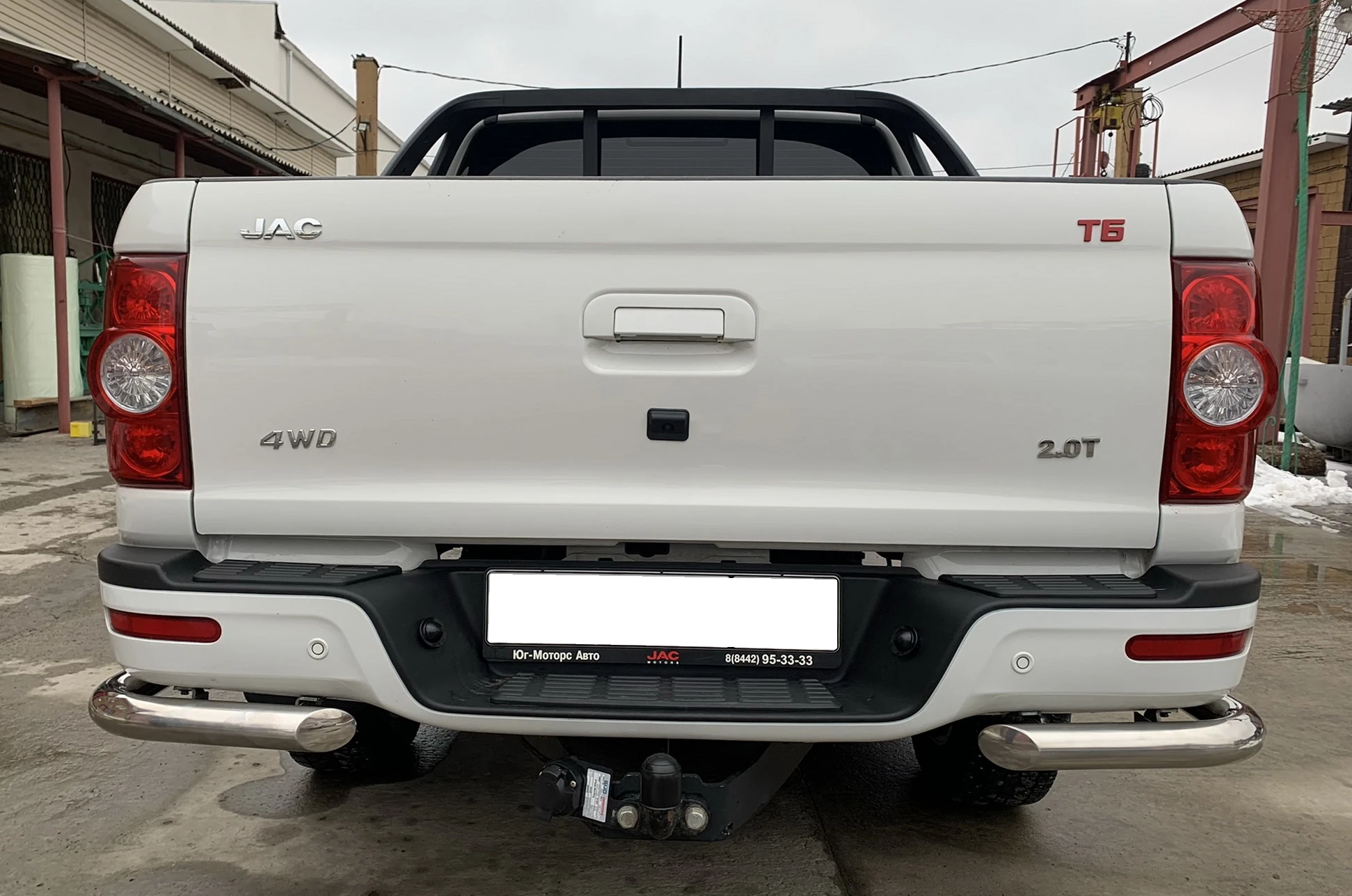 Защита заднего бампера угловая d60 мм для JAC T6  Юко JAC.T6.18