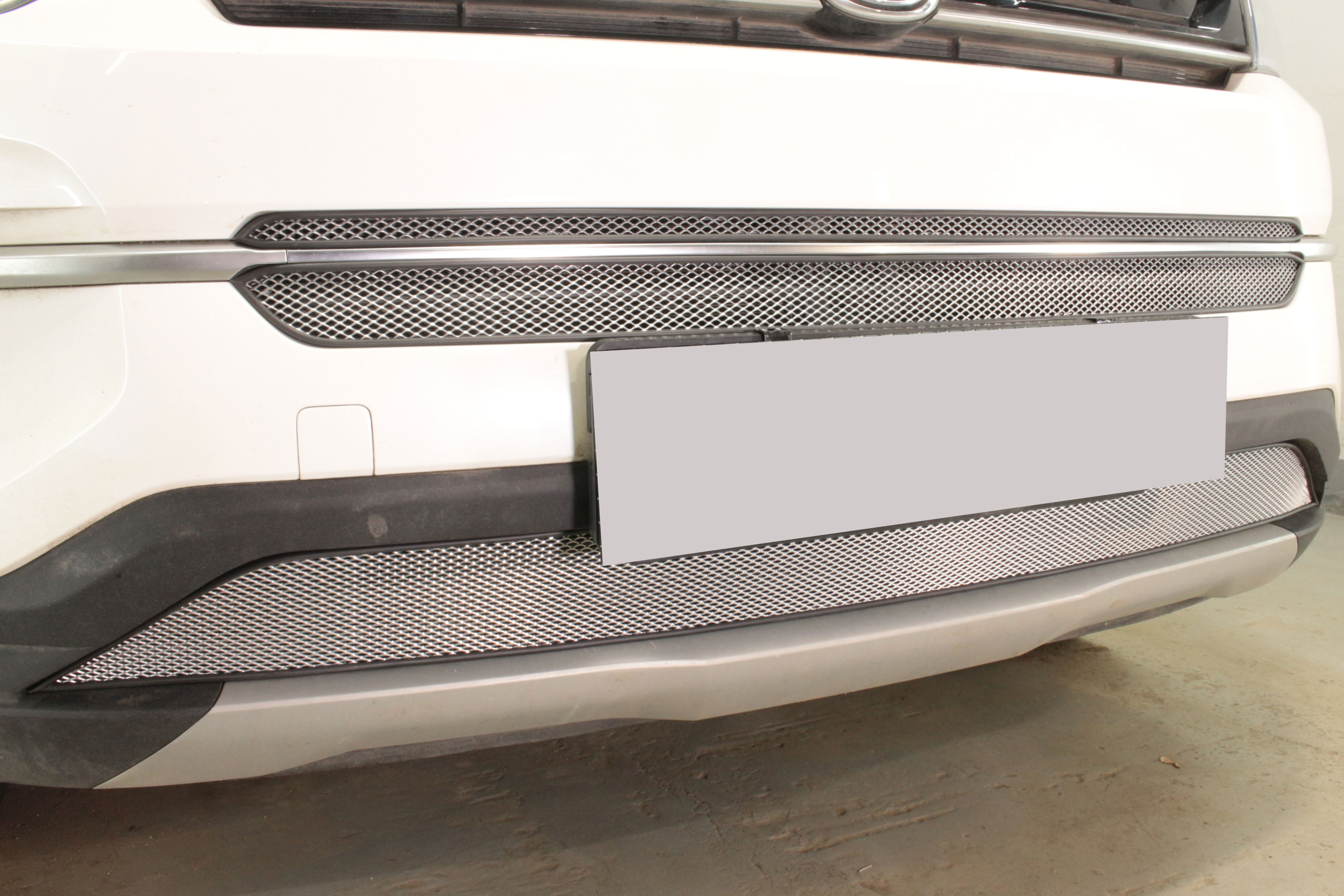 Защитная сетка радиатора верх 2 части для Changan CS35PLUS I