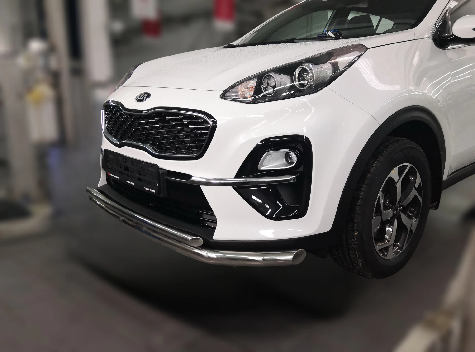 Защита переднего бампера двойная d60/42 мм для Kia Sportage IV Рестайлинг  Юко KSP.18.04