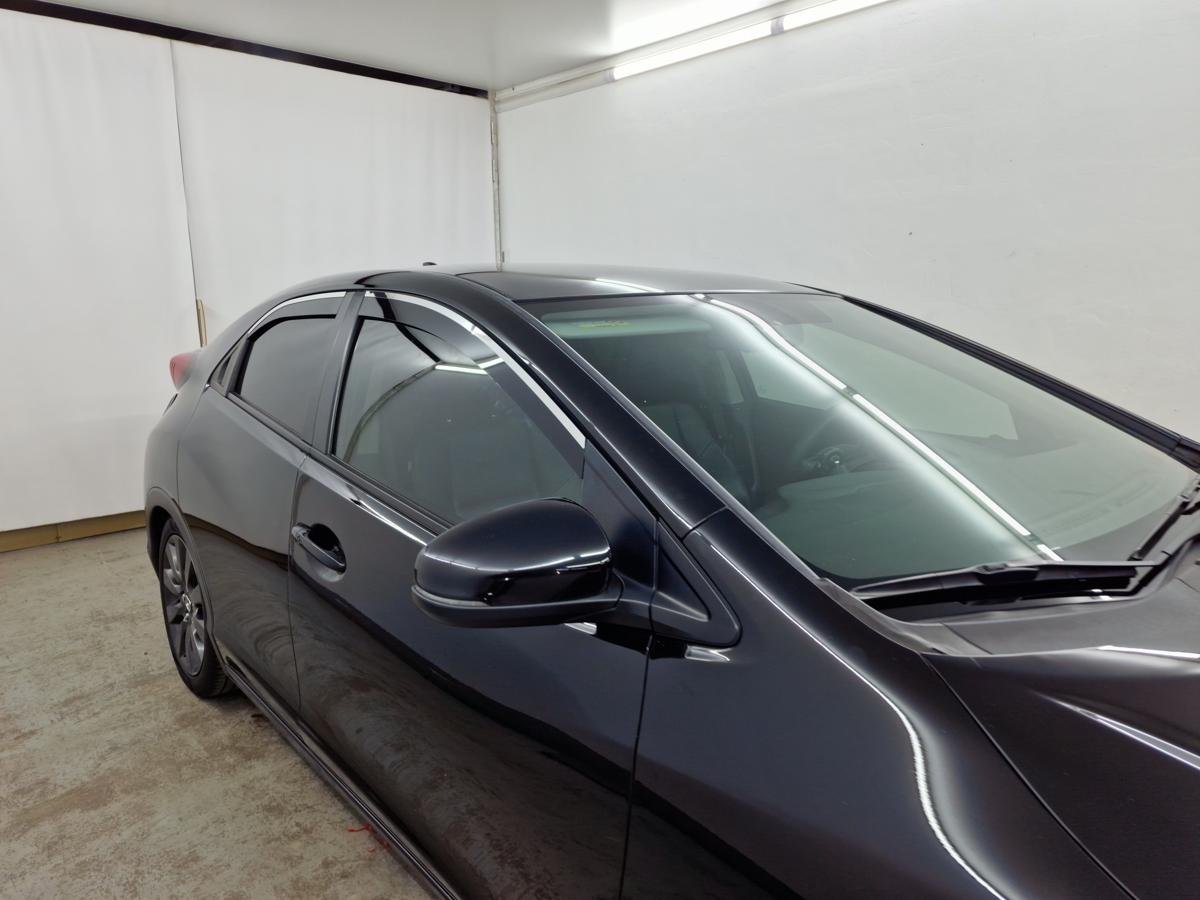 Дефлекторы окон 2D с хром накладками 4 шт. для Honda Civic IX