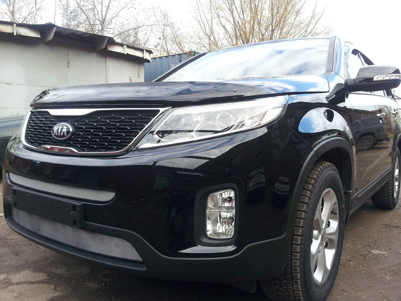 Защитная сетка радиатора центр для Kia Sorento II Рестайлинг