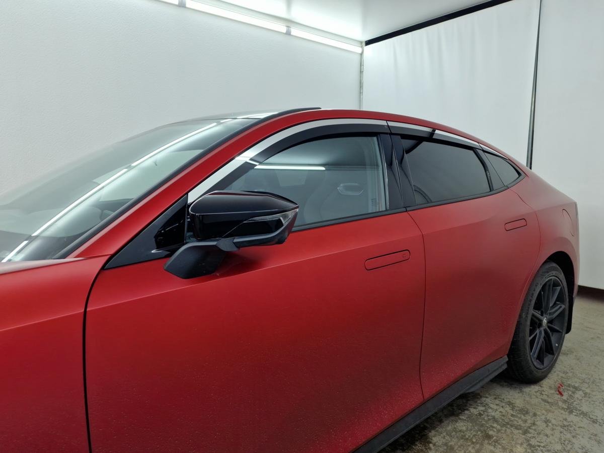 Дефлекторы окон 2D с хром накладками 6 шт. для Changan UNI-V