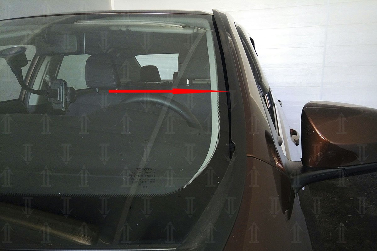 Дефлектор (водосток) лобового стекла для Toyota Corolla XI (E160, E170,Е180) Рестайлинг