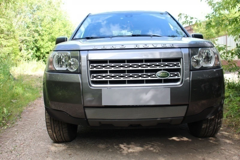 Защитная сетка радиатора для Land Rover Freelander II Хром Стрелка 11 LRFREE06.chrome