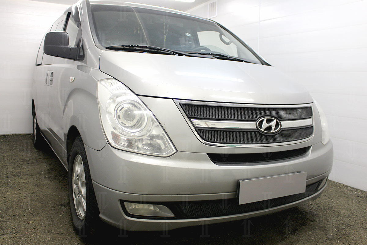 Защитная сетка радиатора верх 3 части для Hyundai H-1 (Starex) II
