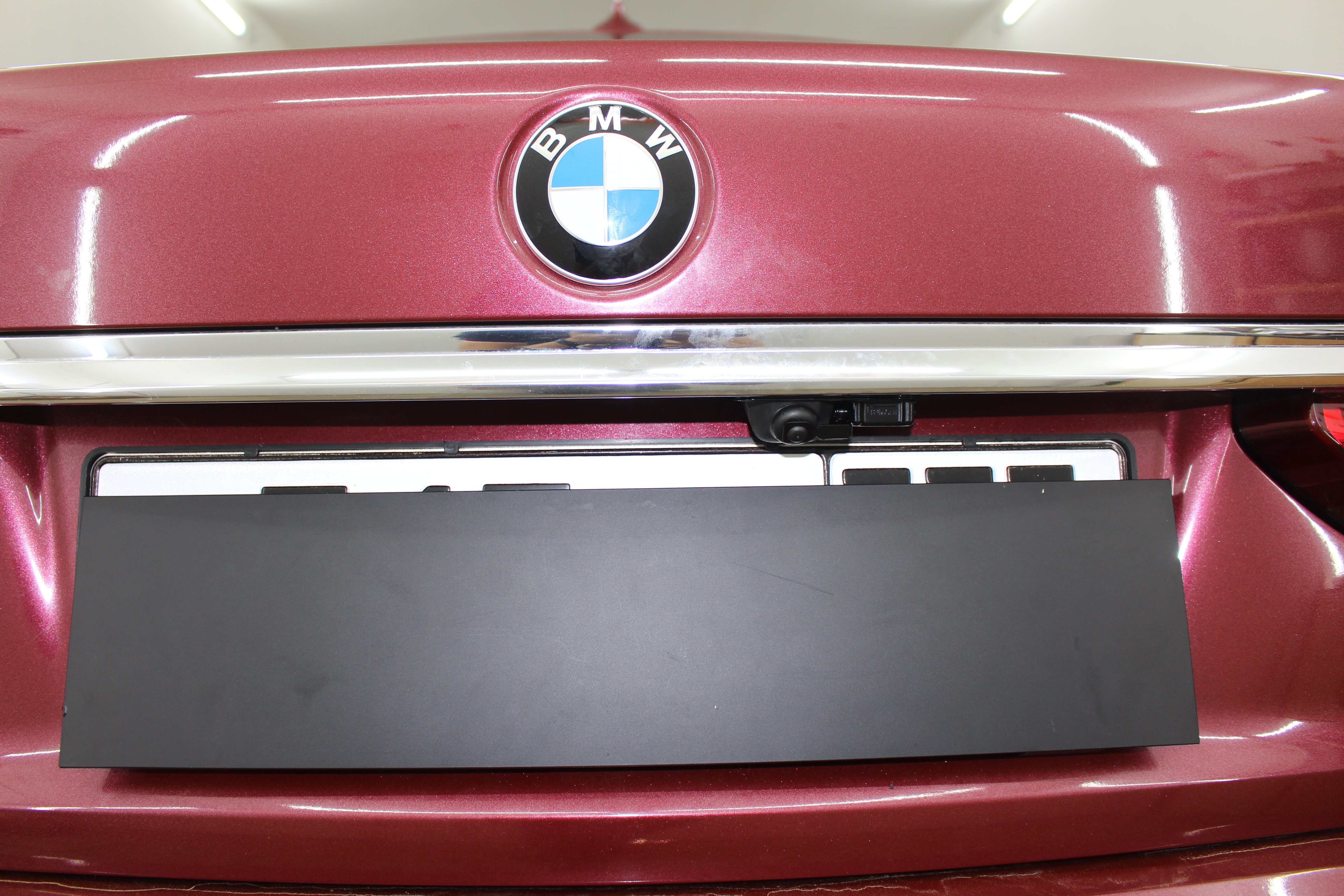 Защита камеры заднего вида для BMW 7 серии VI (G11/G12) Рестайлинг