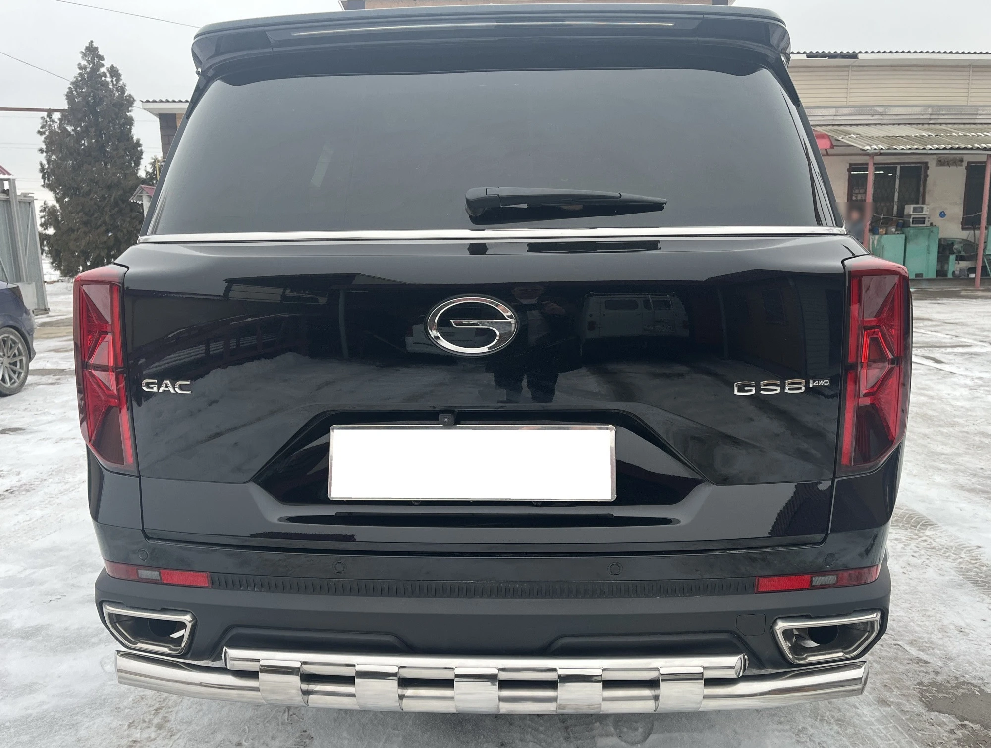 Защита заднего бампера двойная с перемычками d60/42 мм для GAC GS8 II  Юко GAC.GS8.23.25