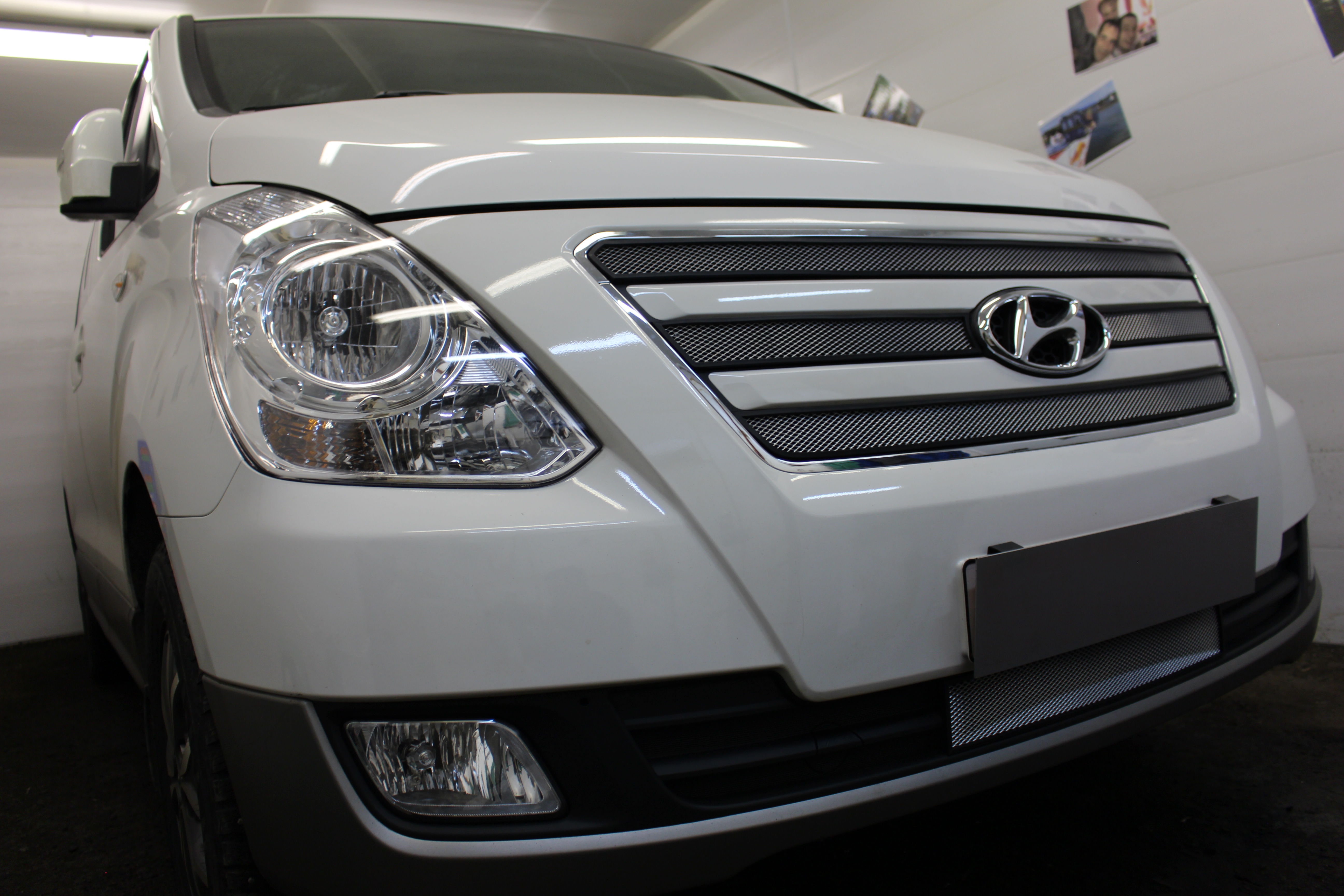 Защитная сетка радиатора низ для Hyundai H-1 (Starex) II Рестайлинг