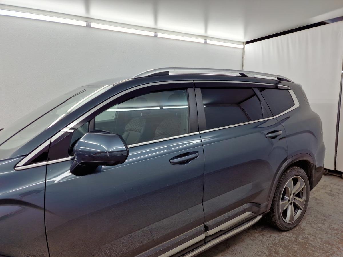 Дефлекторы окон 2D с хром накладками 6 шт. для Geely Okavango I Рестайлинг