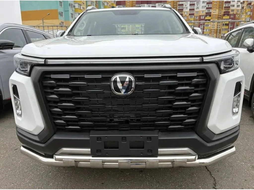 Защита переднего бампера двойная с перемычками d60/42 мм для Changan HUNTER PLUS  Юко CGHTP.22.75