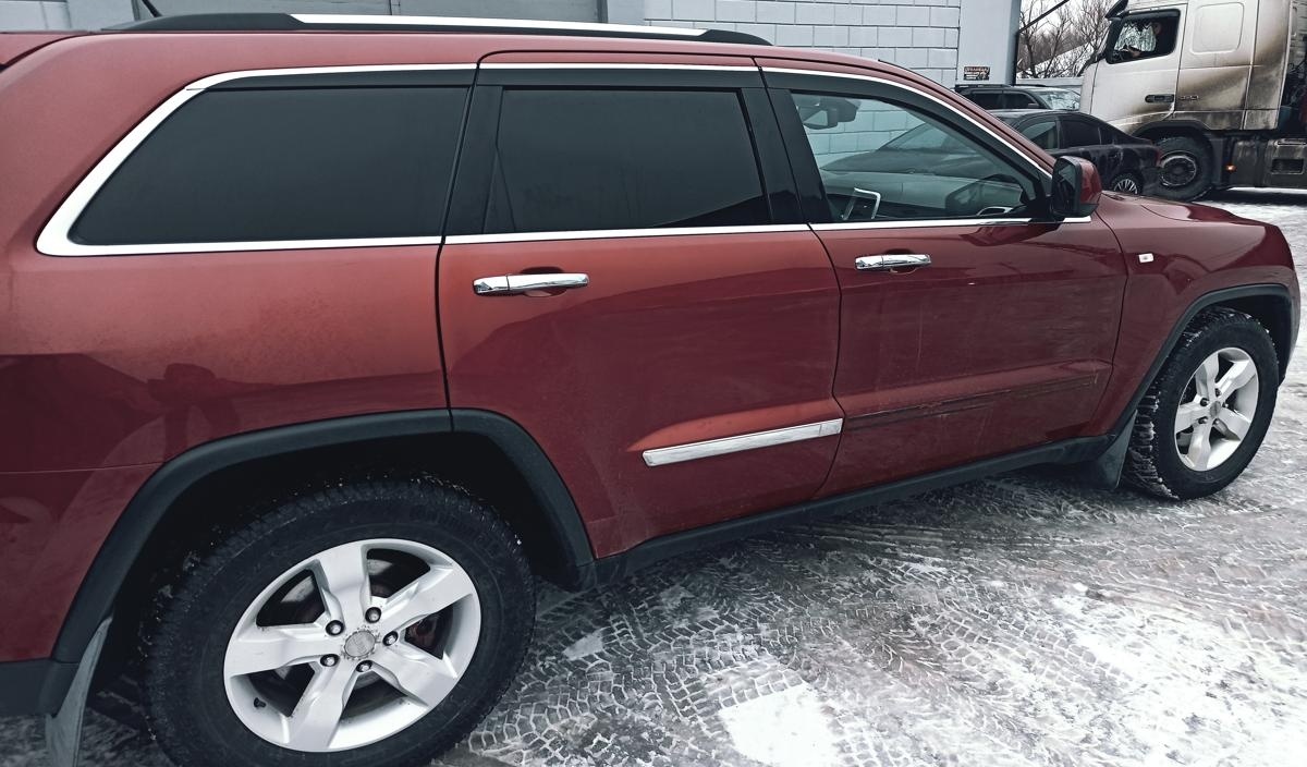 Дефлекторы окон с хром накладками 2D 6 шт для Jeep Grand Cherokee IV (WK2)