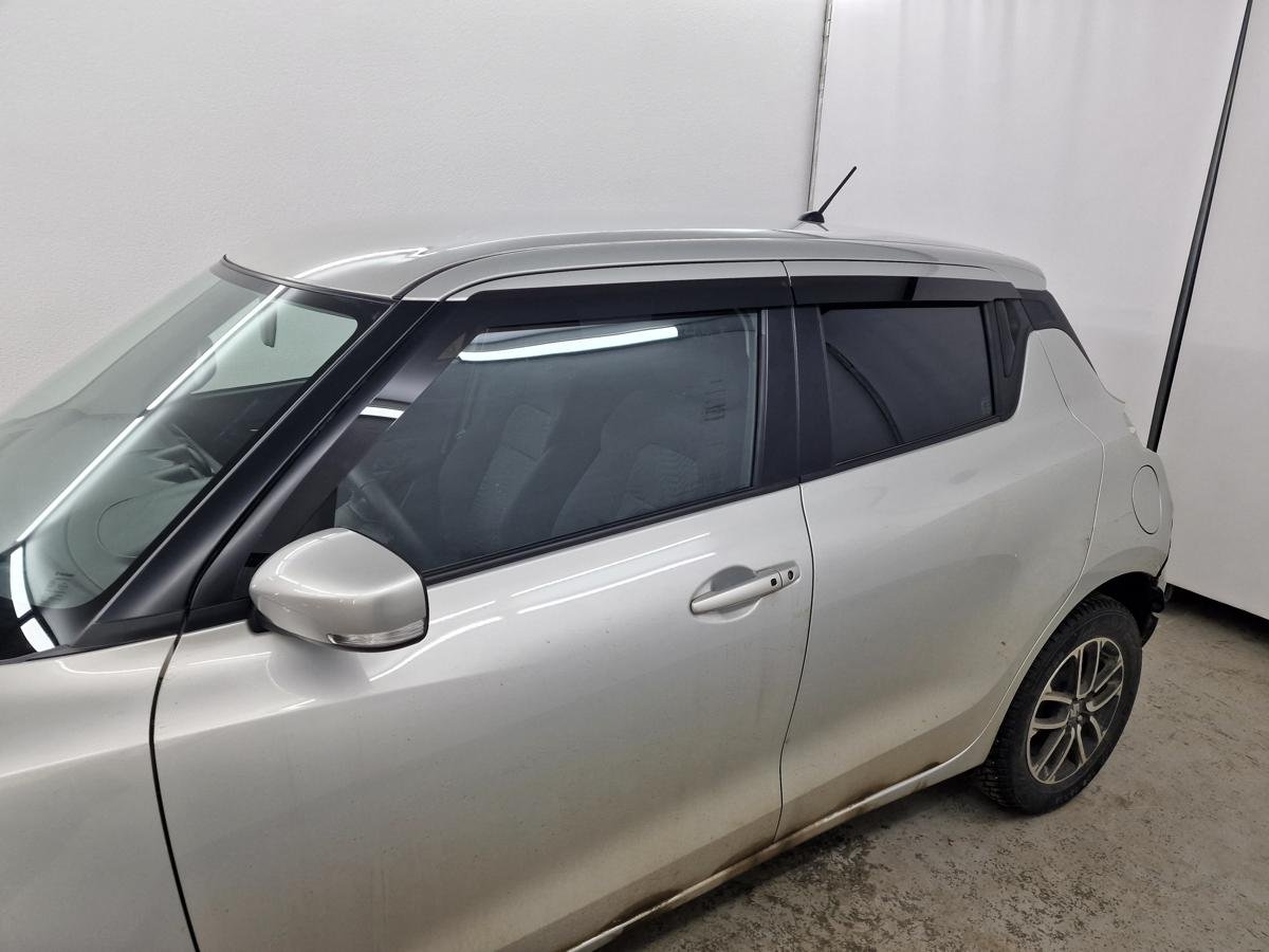 Дефлекторы окон 2D 4 шт для Suzuki Swift V (рынок Европы, ОАЭ)