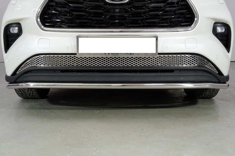 Решетка радиатора низ лист для Toyota Highlander IV (U70)