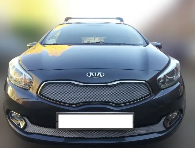 Комплект сеток chrome верх и низ для Kia Ceed II