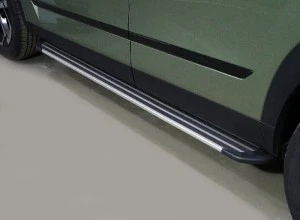 Пороги алюминиевые "Slim Line Silver" 1720 мм для Jaecoo J7 Серебрянный ТСС JAECOOJ723-03S