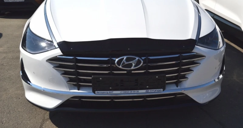 Дефлектор капота темный для Hyundai Sonata VIII (DN8)  SIM NLD.SHYSON1912