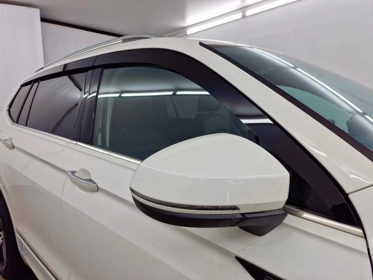 Дефлекторы окон 2D 6 шт. под наклоном для Volkswagen Tiguan II