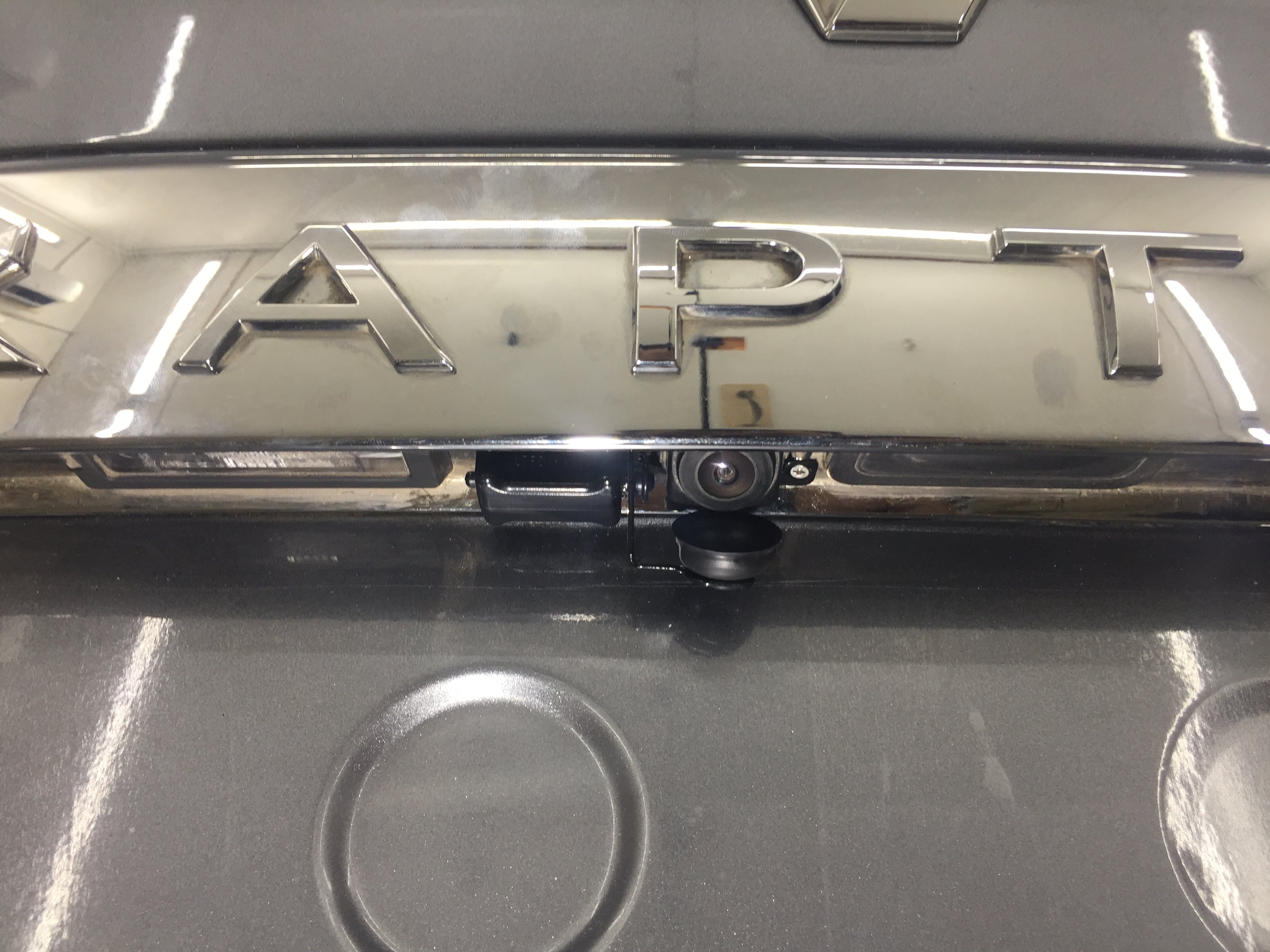 Защита камеры заднего вида для Renault Kaptur I