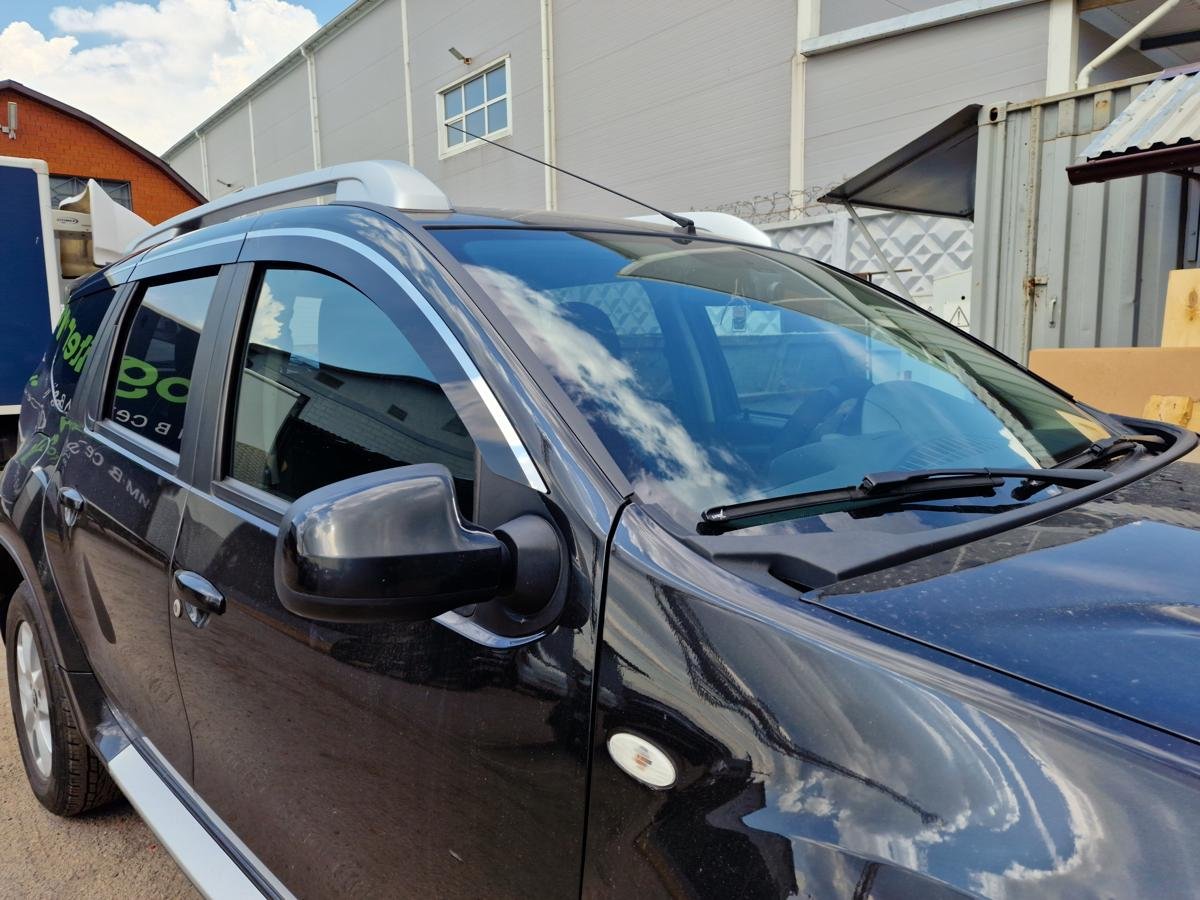 Дефлекторы окон с хром накладками 2D 6 шт для Nissan Terrano III (D10)