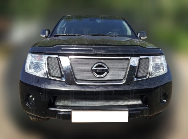 Комплект сеток chrome верх и низ для Nissan Pathfinder III Рестайлинг Хром Стрелка 11 NPAF11-12.top.chrome-NPAF11.bot.chrome