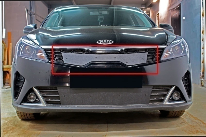 Зимняя заглушка радиатора на стяжке верх для Kia Rio IV Рестайлинг Черный Стрелка 11 ZZ.KRIO20.top