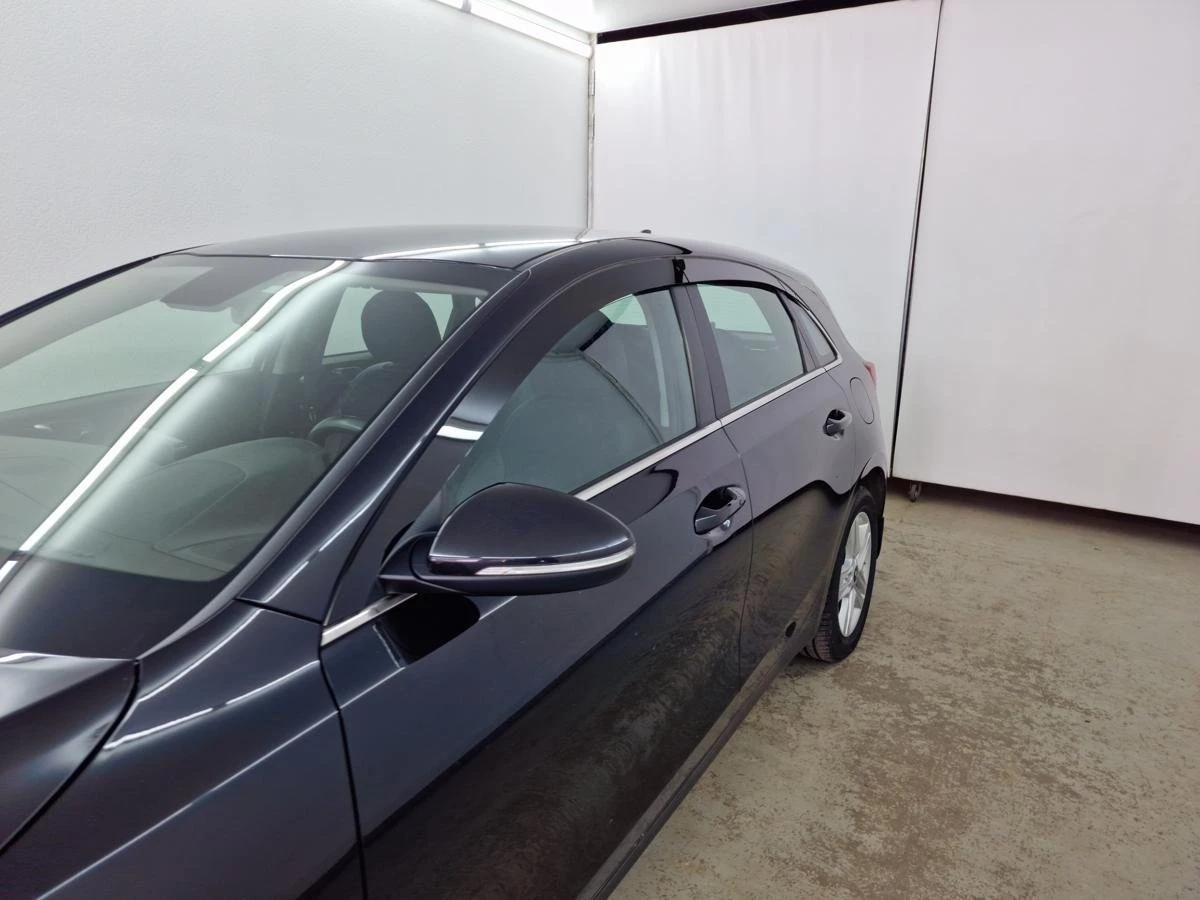 Дефлекторы окон 2D 6 шт (для кузова хэтчбек) для Kia Ceed III