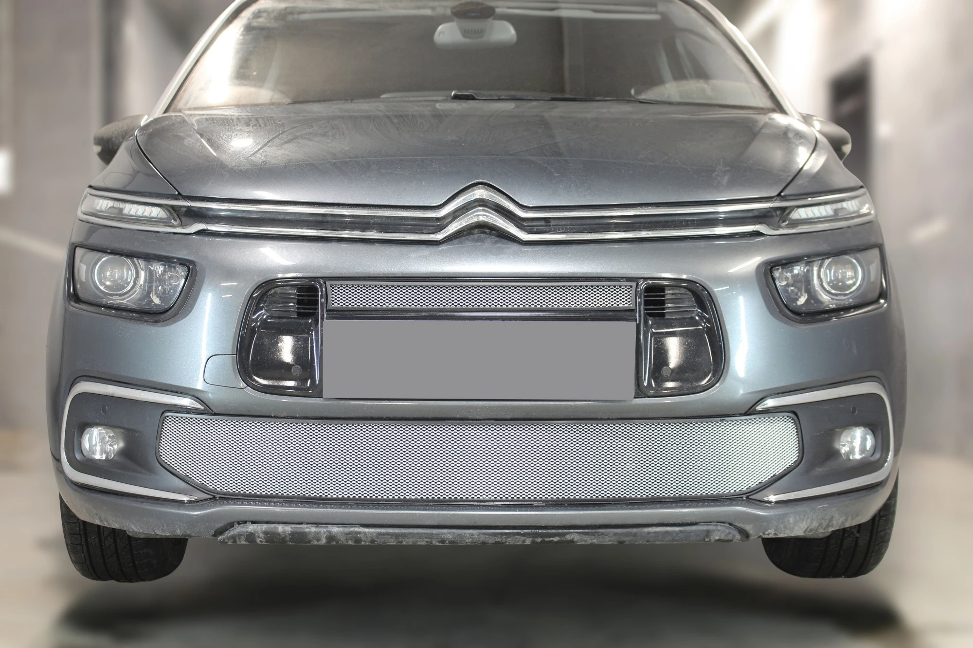 Комплект сеток chrome верх и низ для Citroen Grand C4 Picasso II Рестайлинг