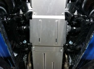 Защита переднего редуктора для Toyota Land Cruiser 300 Series  ТСС ZKTCC00503