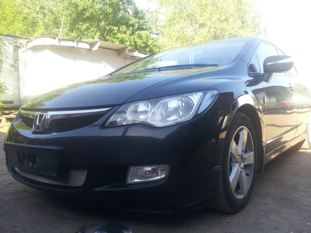 Защитная сетка радиатора для Honda Civic VIII