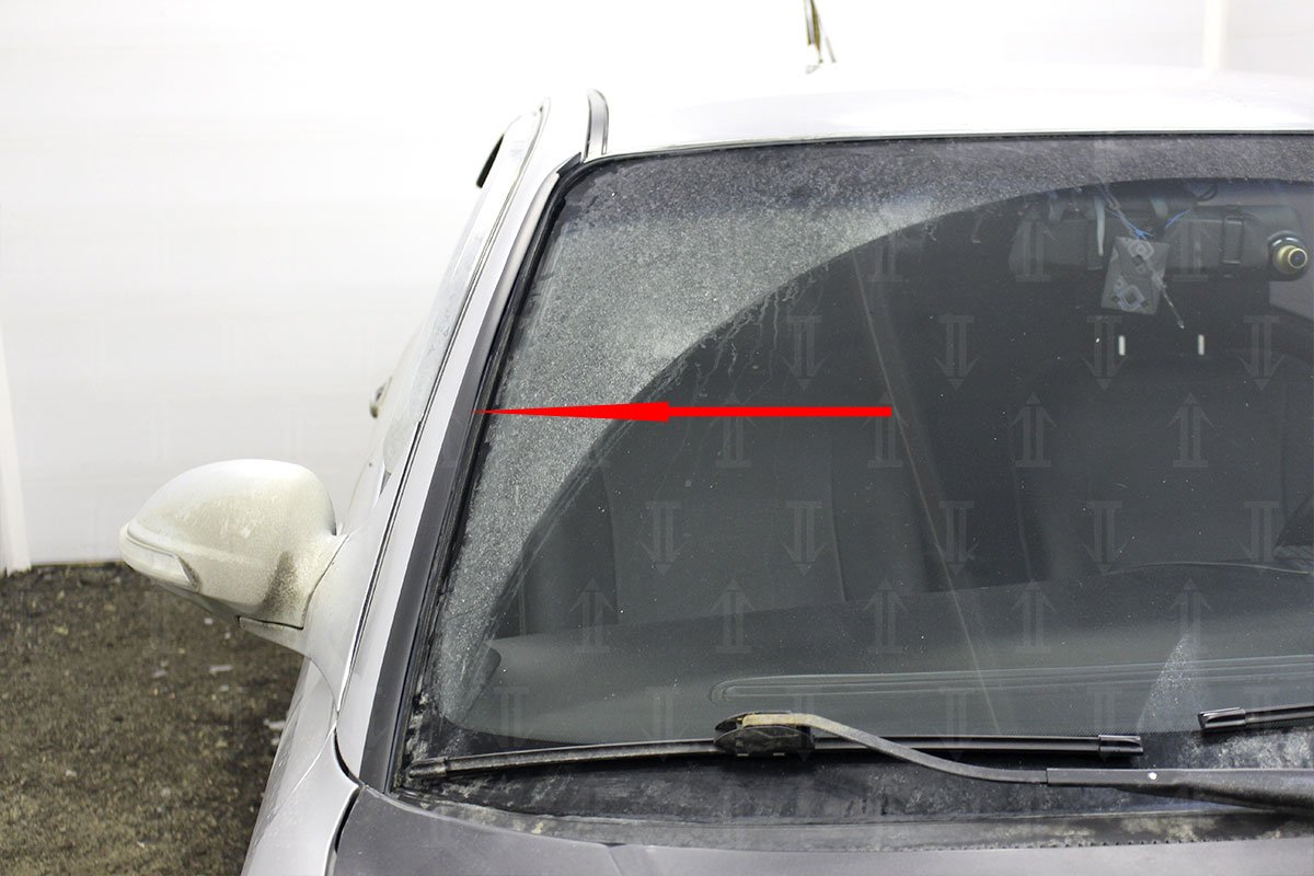 Дефлектор (водосток) лобового стекла для Hyundai Sonata IV (EF) Рестайлинг