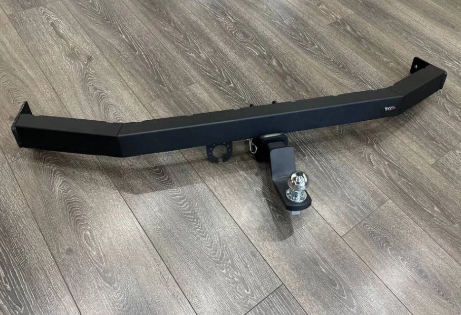 Фаркоп с типом шара E нерж. для Toyota Highlander IV (U70)