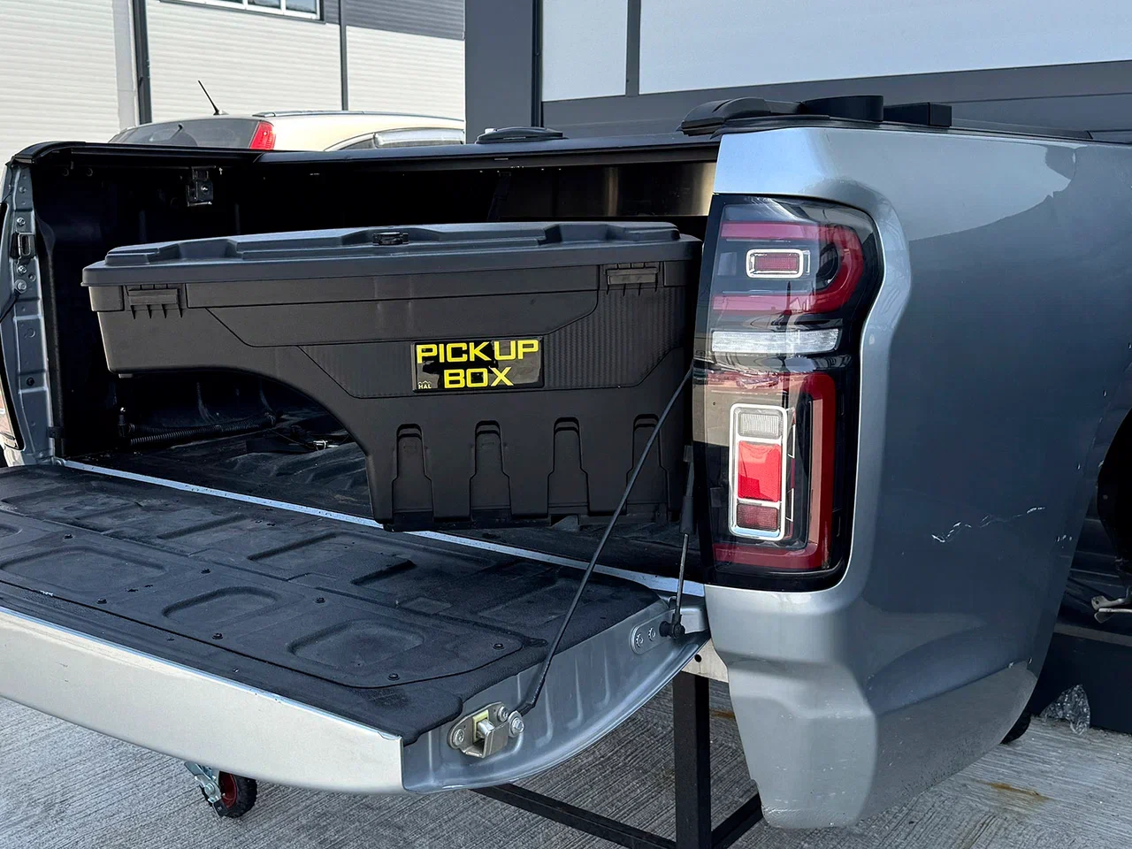 Бокс для пикапа поворотный правый PICKUPBOX универсальный для Volkswagen Amarok I