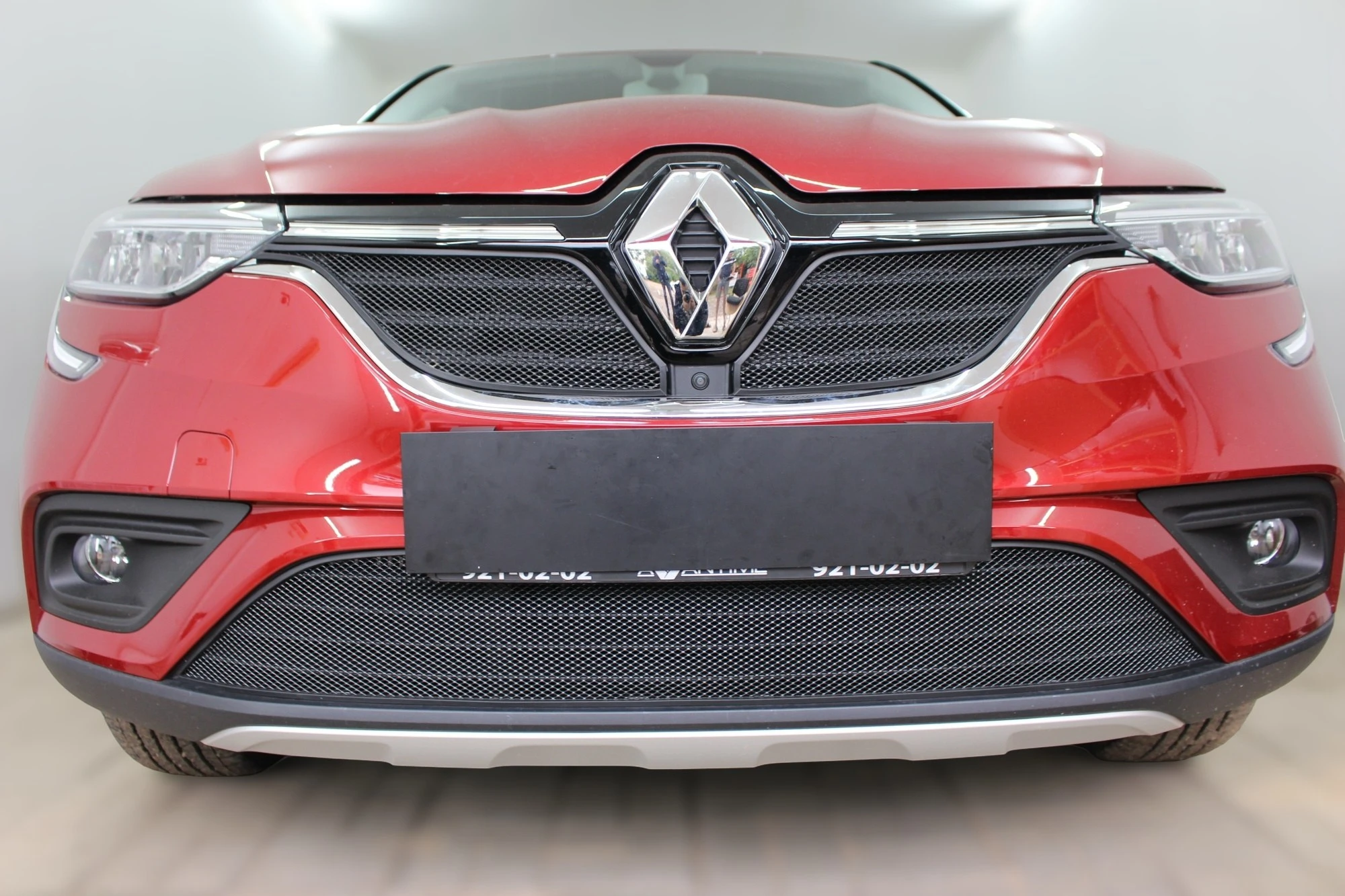 Комплект сеток black верх 2 части и низ для Renault Arkana I