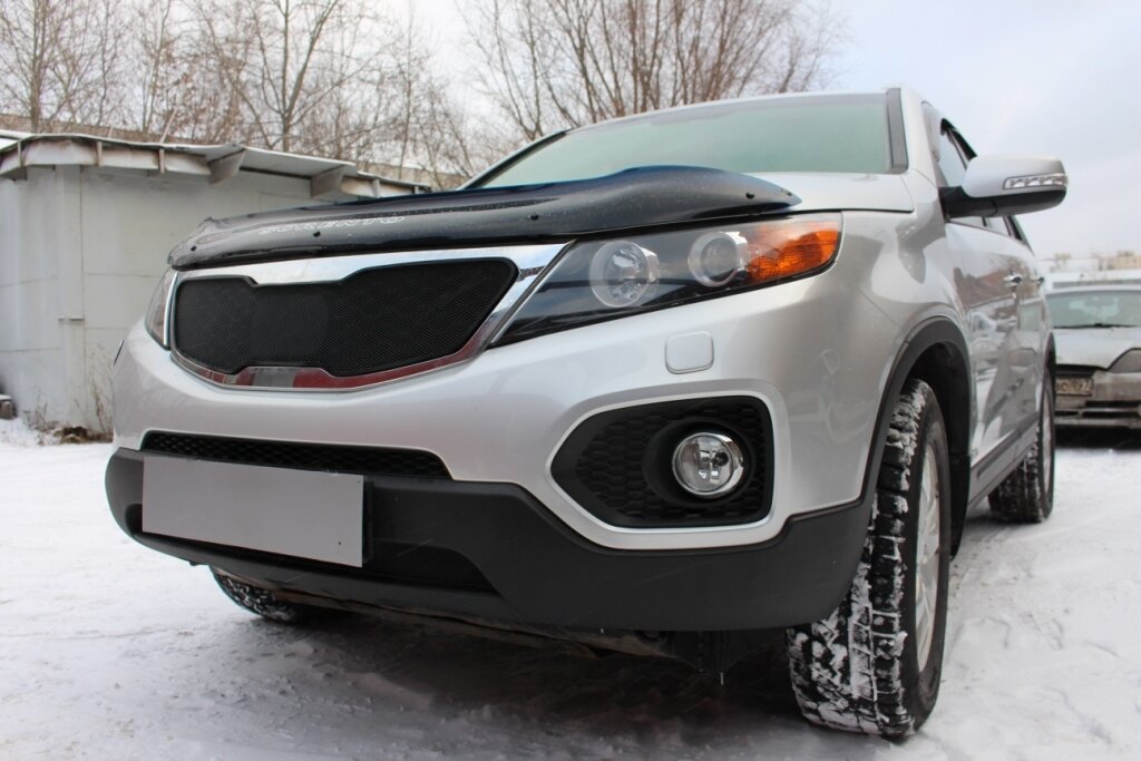 Защитная сетка радиатора верх для Kia Sorento II